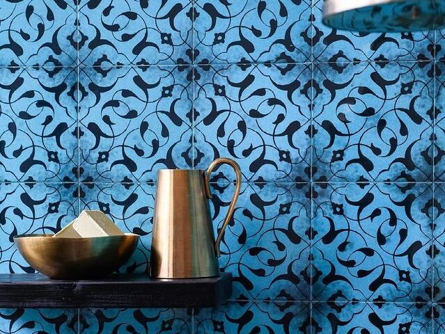 20x20 patterned tile-consept blue