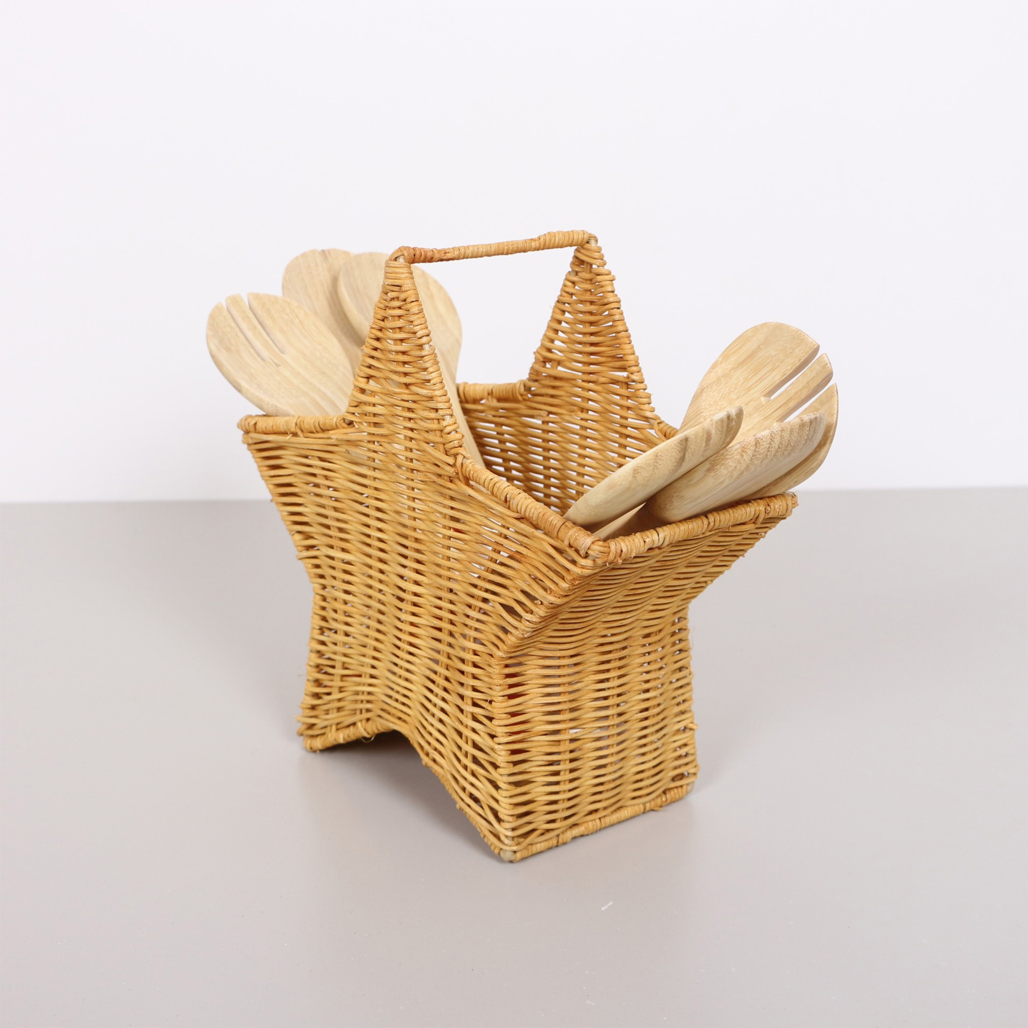 Star Rattan Organizer - Image 3